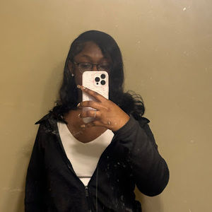 Meet your Posher, Shania